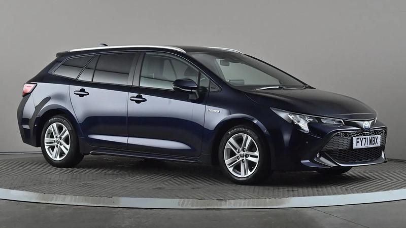 Used Toyota Corolla 122 HP (89 kW) 2021 Blue Estate