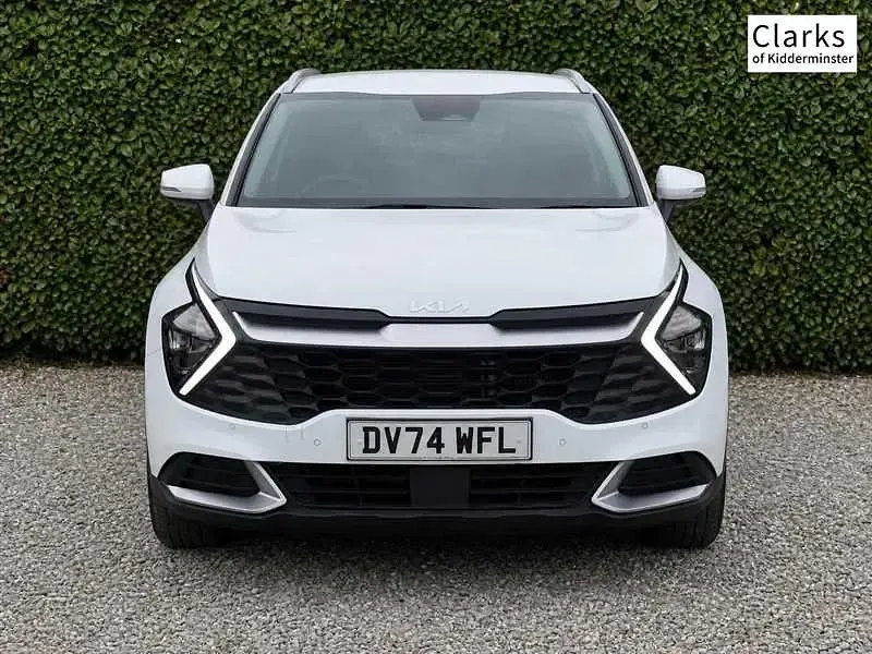 Used Kia Sportage 157 HP (115 kW) 2024 White SUV