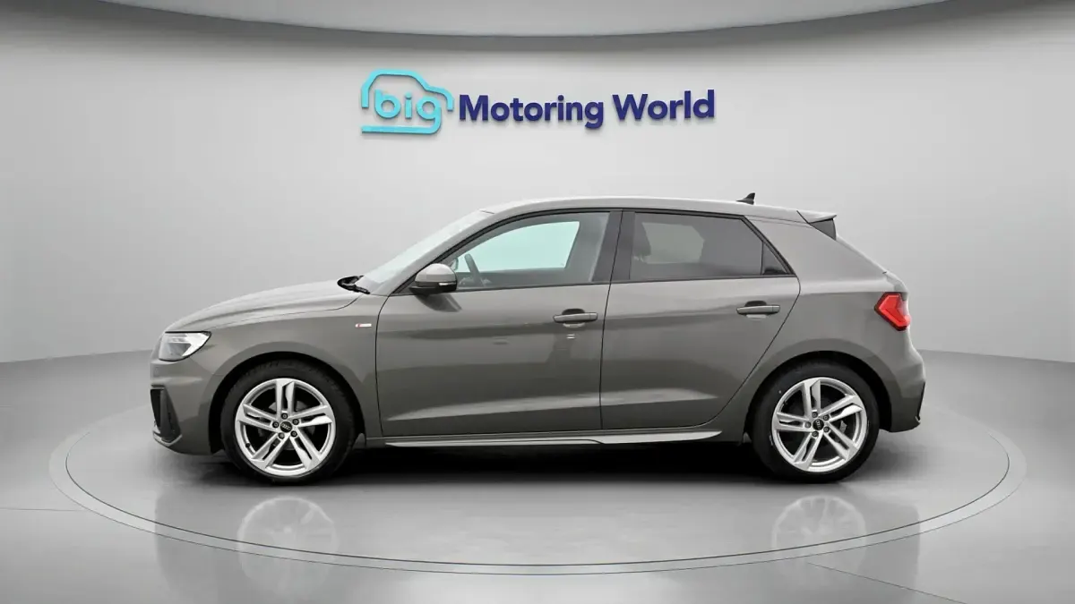 Used Audi A1 Sportback S-Line 94 HP (69 kW) 2021 Grey Hatchback
