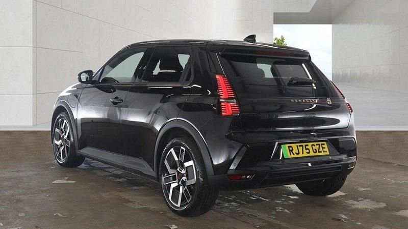 New Renault 5 E-Tech Urban 44 kW (60 HP) 2026 Black Hatchback