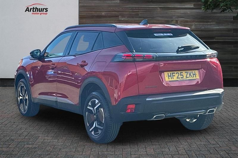 Used Peugeot 2008 Allure 129 HP (94 kW) 2025 Red SUV