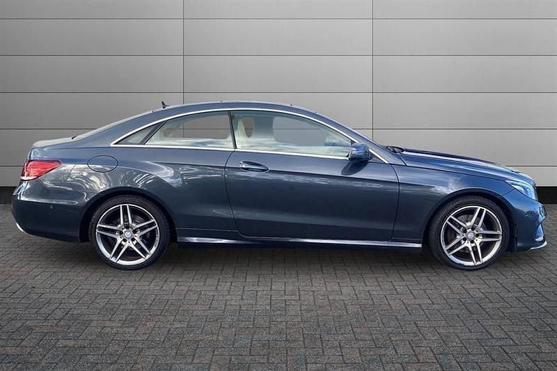 Used Mercedes E220 AMG Line Premium 177 HP (130 kW) 2015 Grey Coupe