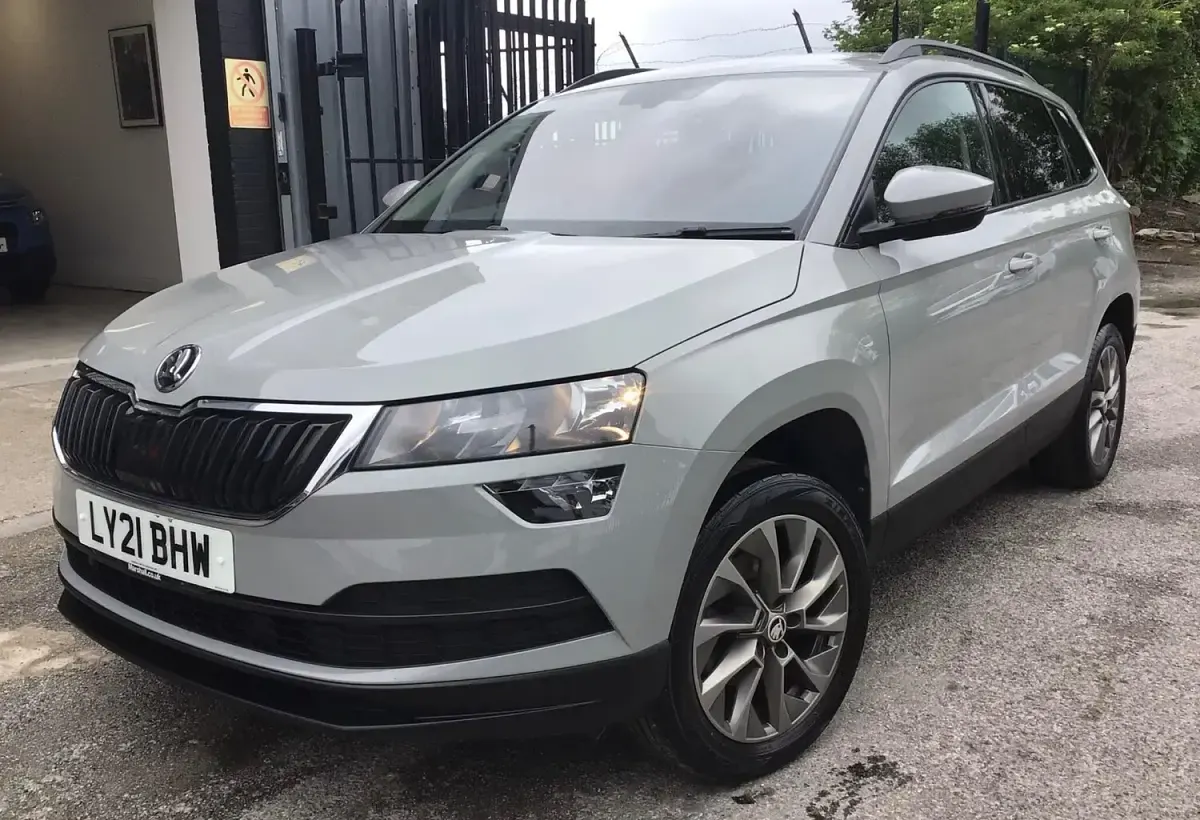 Used Skoda Karoq SE Drive 150 HP (110 kW) 2021 Grey SUV