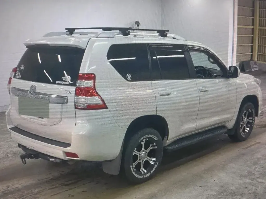 Used Toyota Land Cruiser TX 2016 White SUV