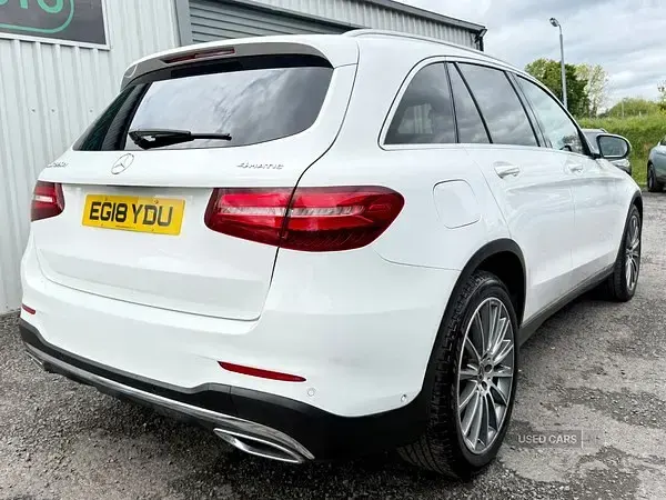 Second-hand Mercedes GLC220 AMG line 2018 Alb Break