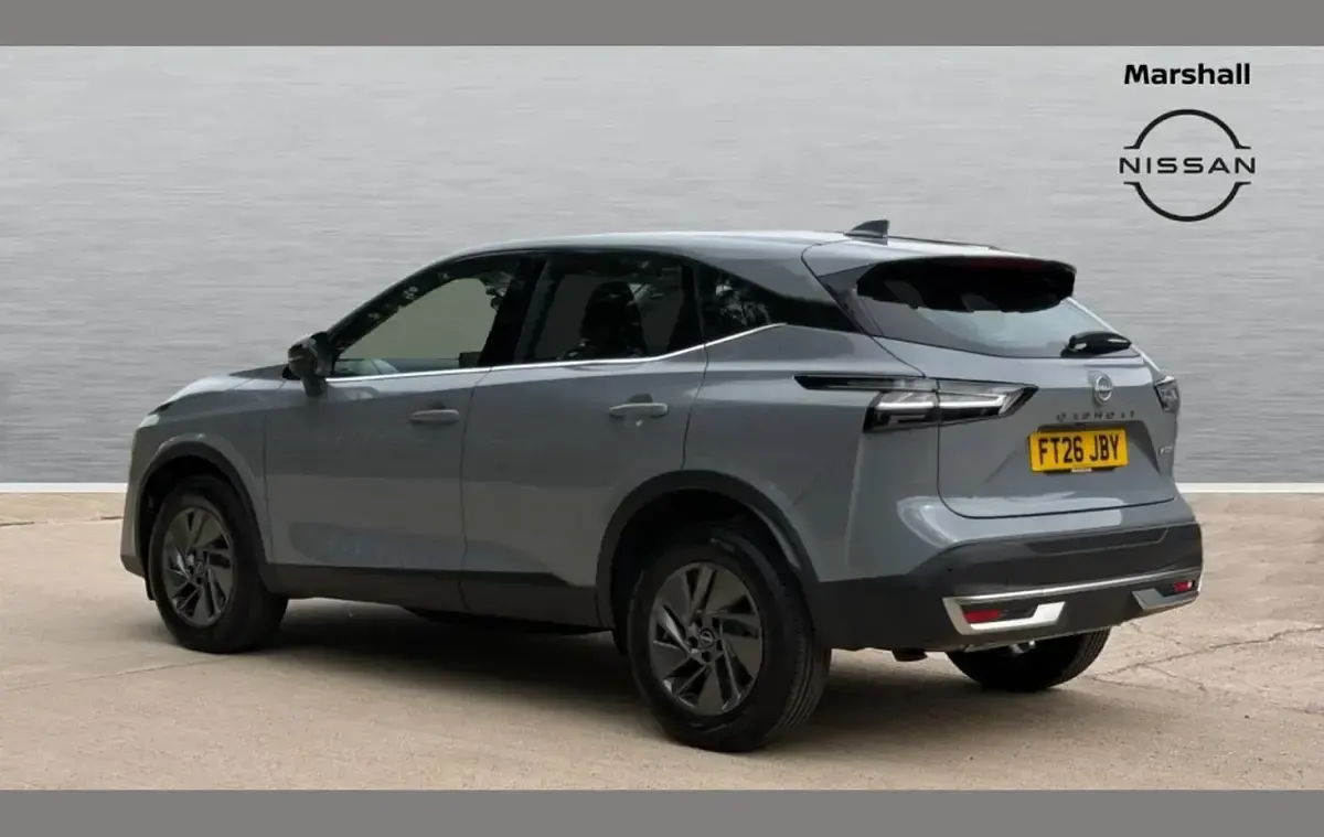 New Nissan Qashqai Acenta Premium 187 HP (137 kW) 2026 Grey SUV
