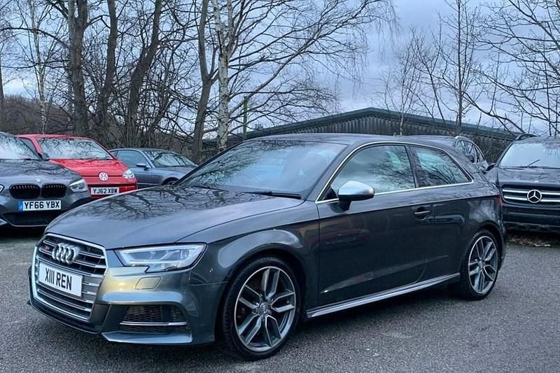 Used Audi A3 310 HP (228 kW) 2016 Hatchback