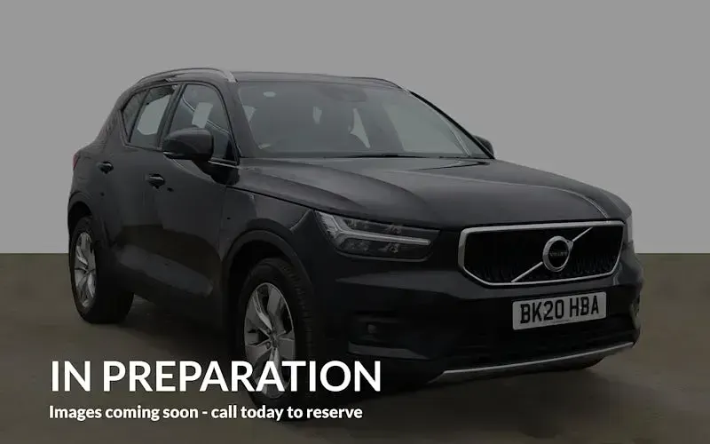 Usado Volvo XC40 Momentum 190 CV (139 kW) 2020 SUV