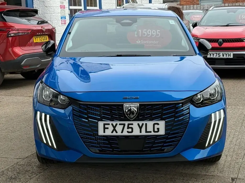 New Peugeot 208 Allure 2025 Blue Hatchback