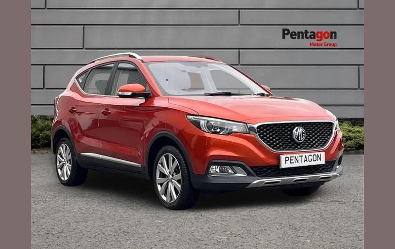 Used MG ZS Excite 111 HP (81 kW) 2019 Orange SUV