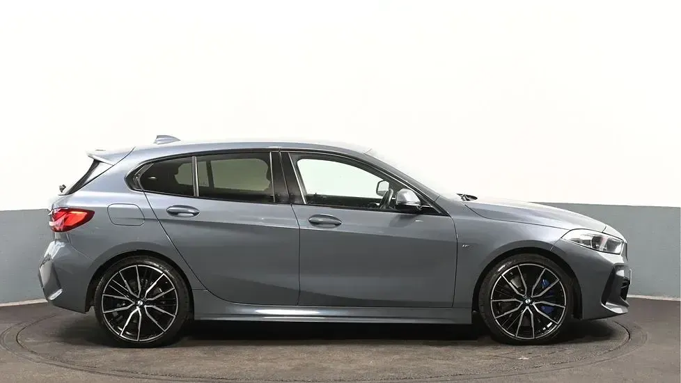 Used BMW 118 M Sport 134 HP (98 kW) 2024 Grey Hatchback