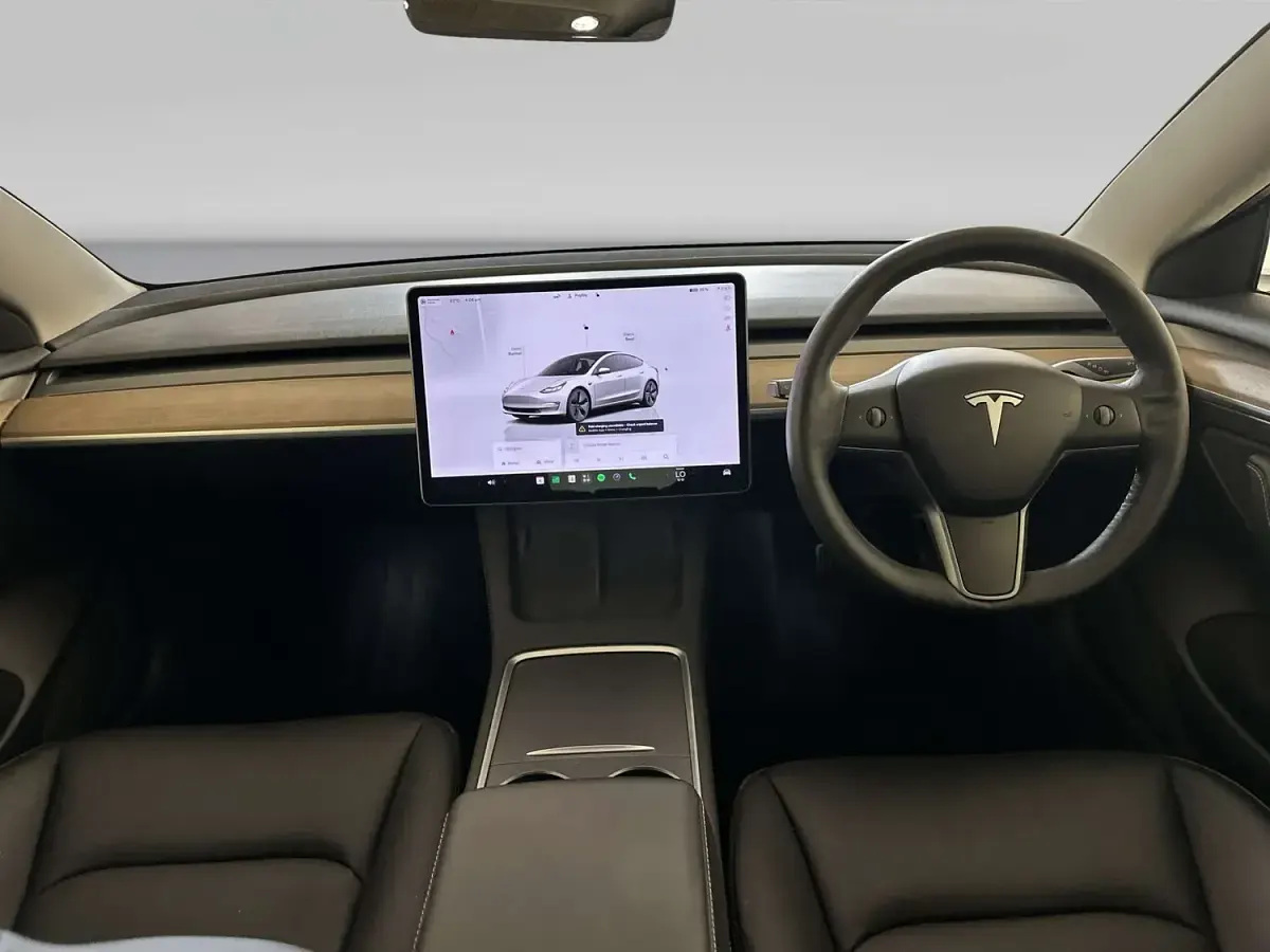 Used Tesla Model 3 Long Range RWD 254 kW (346 HP) 2022 White Sedan