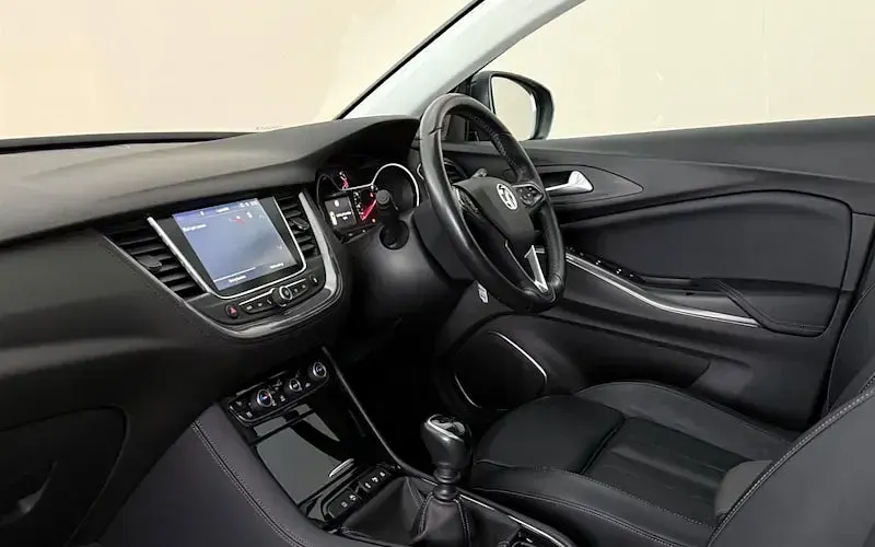 Used Vauxhall Grandland X Elite 131 HP (96 kW) 2021 SUV