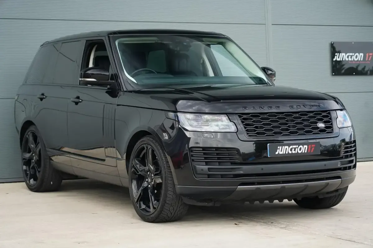 Used Land Rover Range Rover S 271 HP (199 kW) 2021 Black SUV