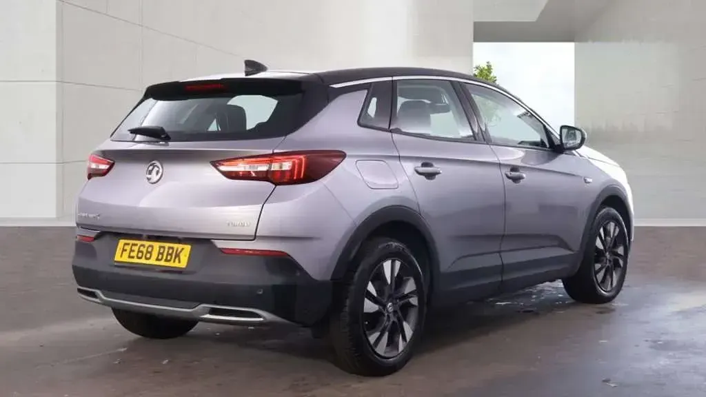 Used Vauxhall Grandland X Sport 2018 Grey SUV