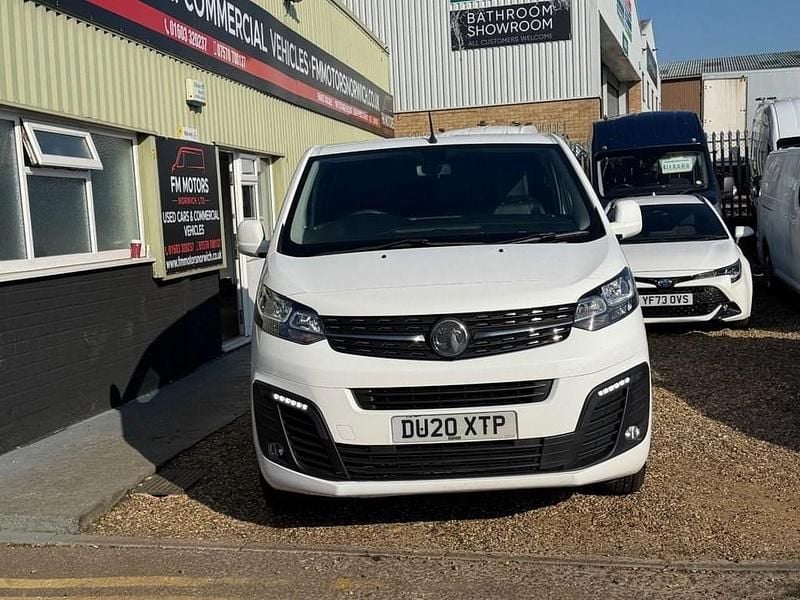 Used Vauxhall Vivaro Sportive 100 HP (73 kW) 2020 White MPV