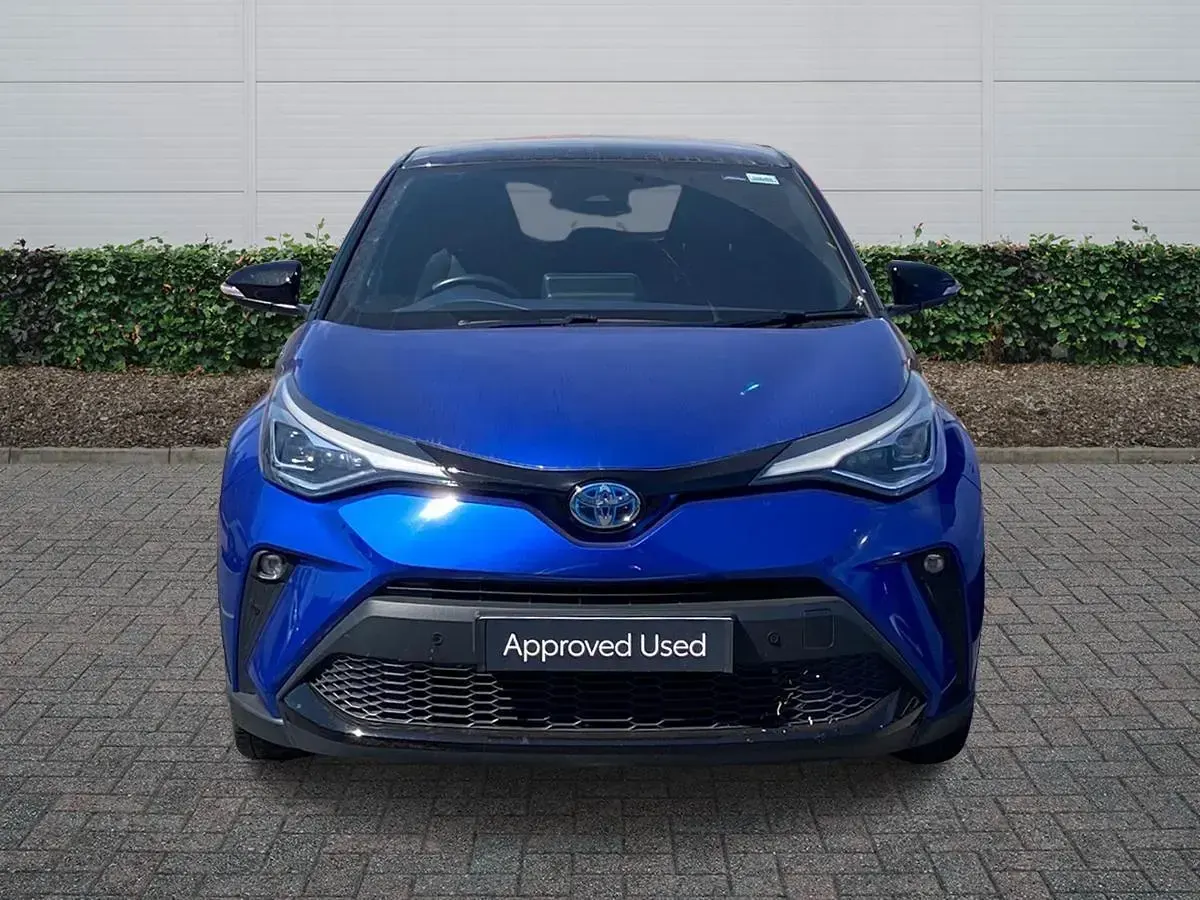 Used Toyota C-HR 122 HP (89 kW) 2021 Blue SUV