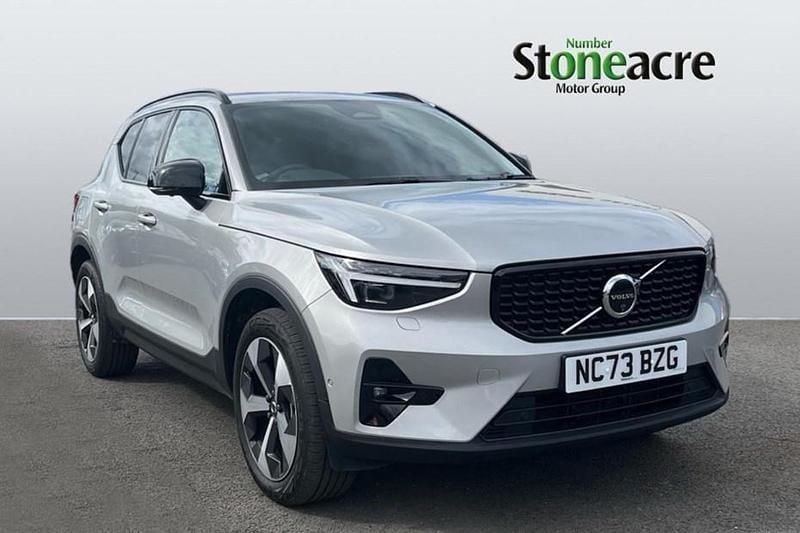 Used 2024 Volvo XC40 Ultimate SUV | £31,343 (Good price) - Image 1/1