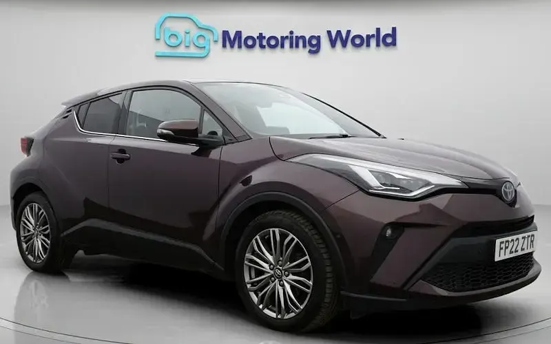 Used Toyota C-HR 184 HP (135 kW) 2022 SUV