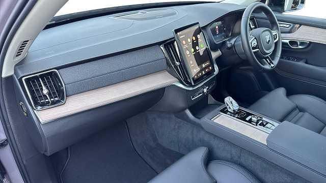 Used Volvo XC90 Plus 449 HP (330 kW) 2026 SUV