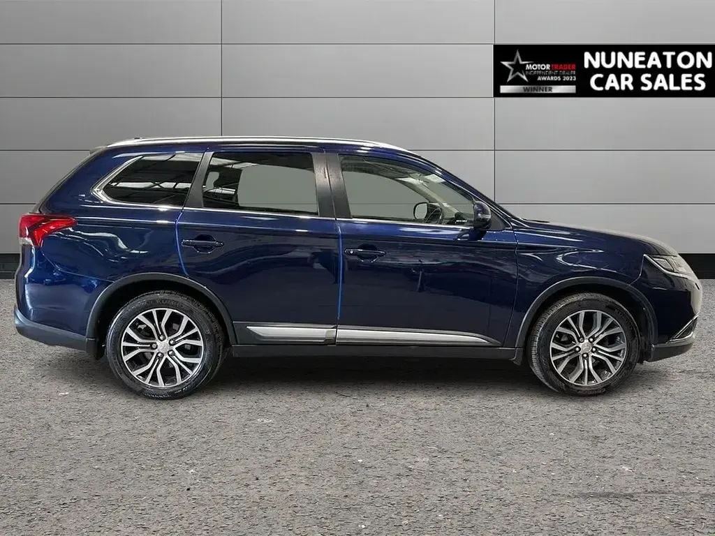 Used Mitsubishi Outlander 147 HP (108 kW) 2018 Blue SUV