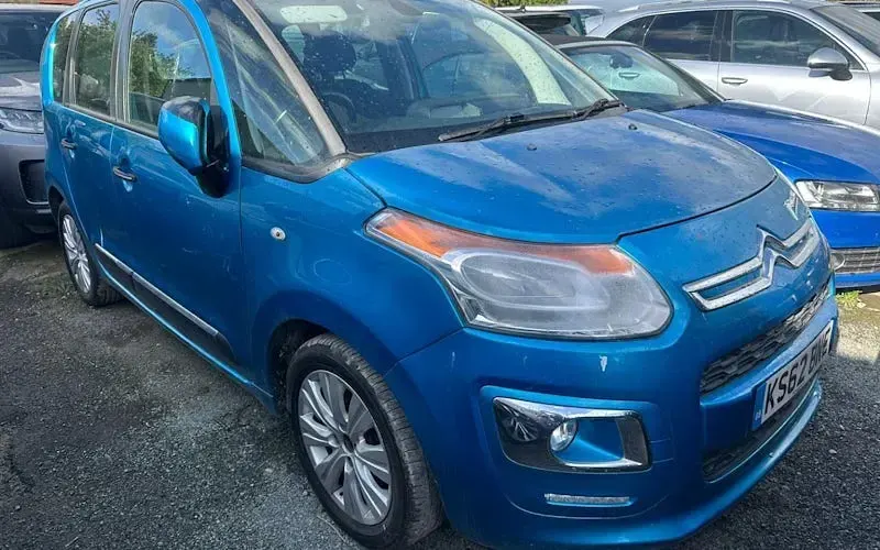 Used Citroën C3 Exclusive 120 HP (88 kW) 2015 MPV