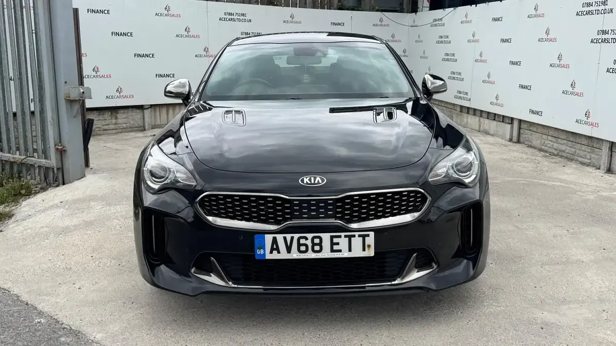 Used Kia Stinger GT-Line 244 HP (179 kW) 2018 Black Hatchback