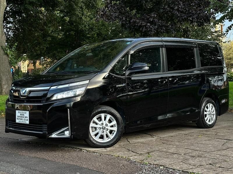 Used Toyota Noah 2018 Black MPV