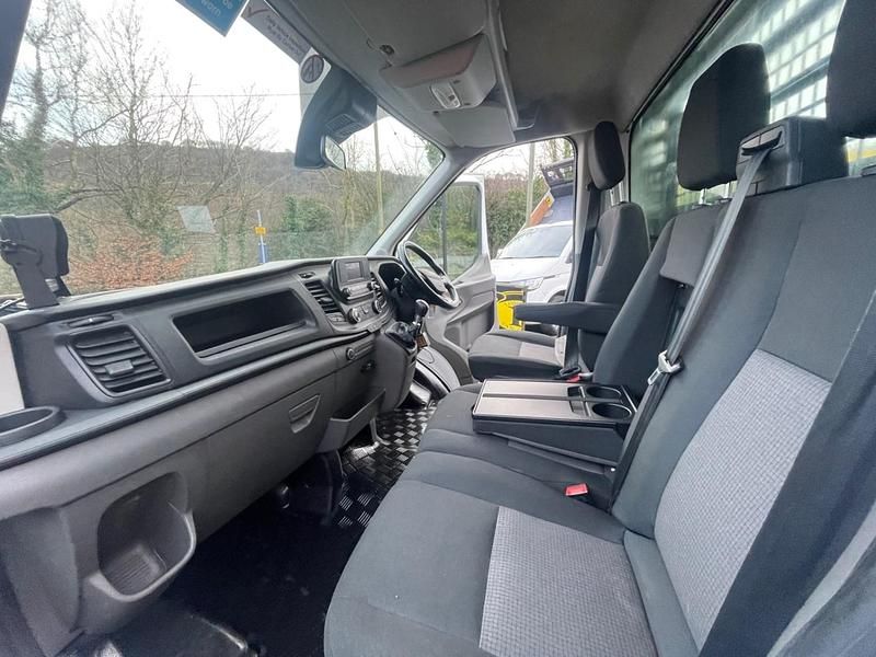 Usado Ford Transit 130 HP (95 kW) 2021 Branco