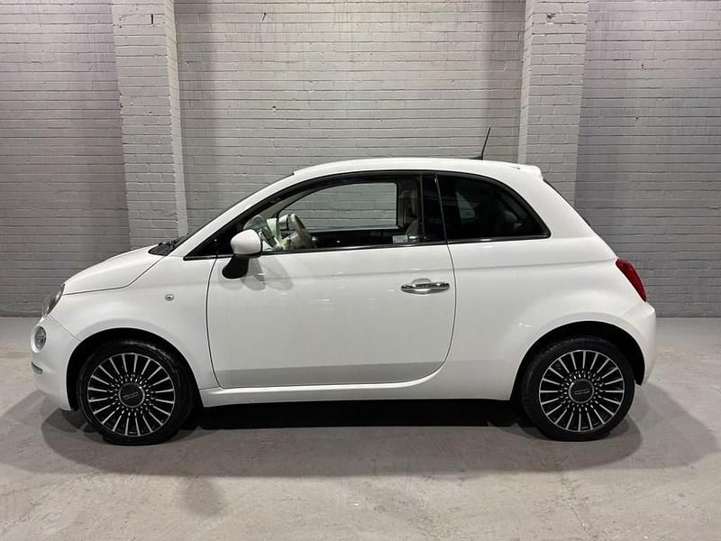 Used Fiat 500 Lounge 69 HP (50 kW) 2018 White Hatchback