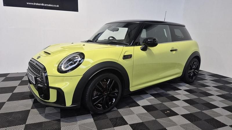 Used Mini Cooper S Hatch 2024 Yellow Hatchback