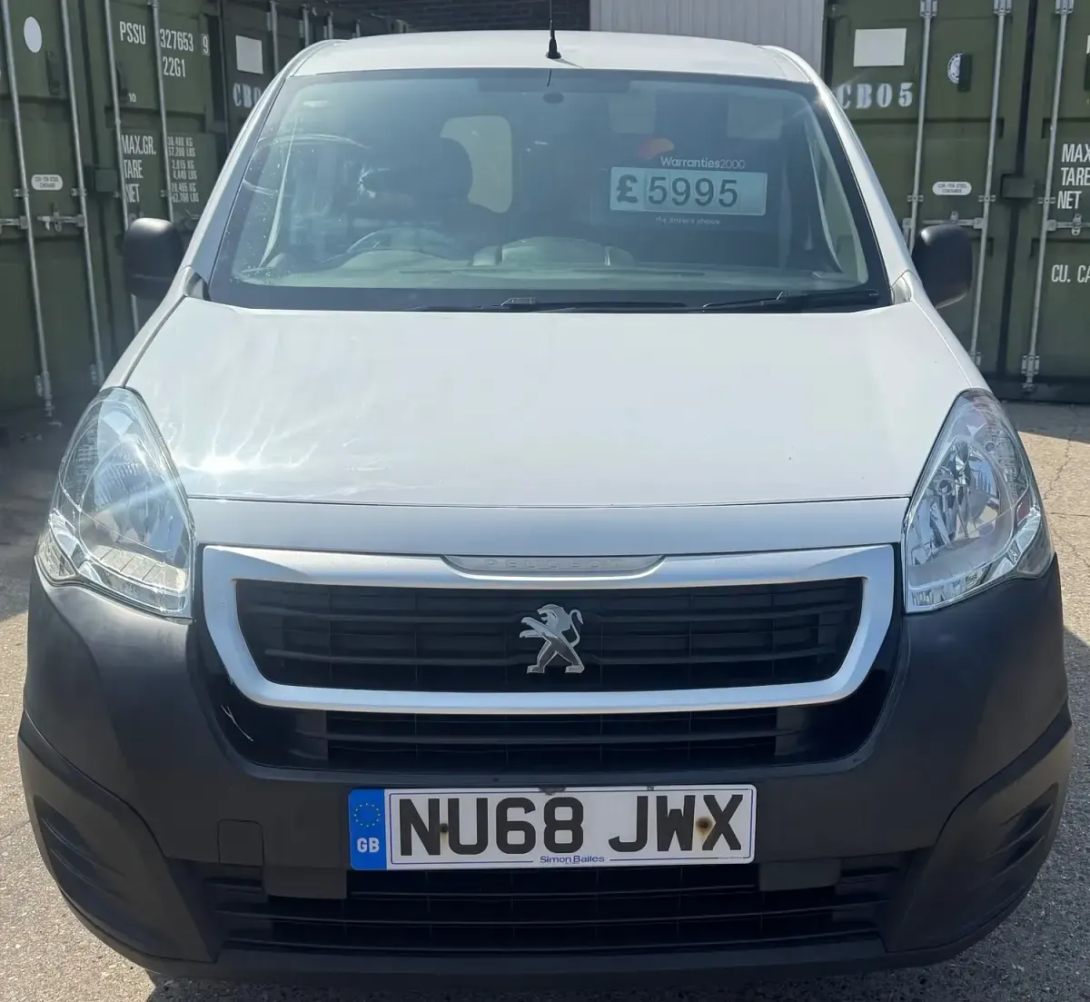 Used Peugeot Partner S 314 HP (230 kW) 2019 White MPV
