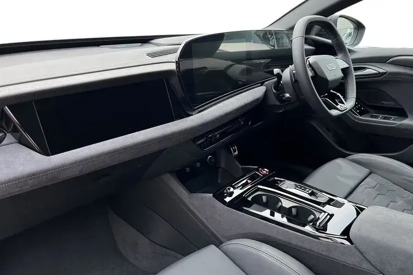 New Audi A6 e-tron Performance 266 kW (362 HP) 2026 Magnet grey Estate