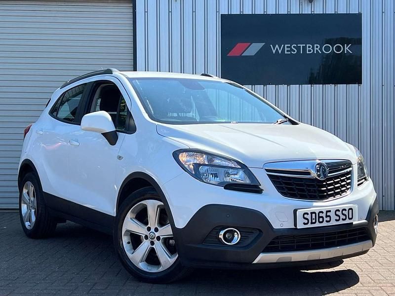 White Used 2015 Vauxhall Mokka S SUV | £7,250 (Fair price) - Image 1/4