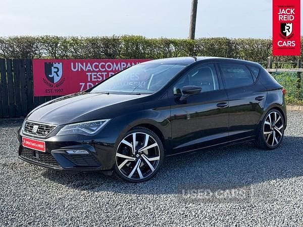 Used Seat Leon FR 190 HP (139 kW) 2019 Black Hatchback