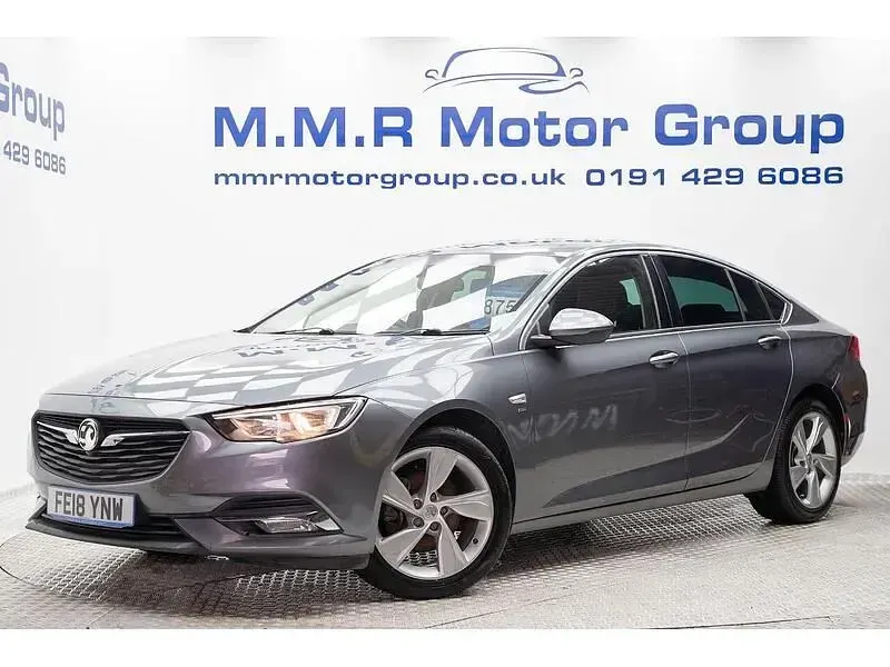 Begagnad Vauxhall Insignia SRi 2018 Grå Halvkombi