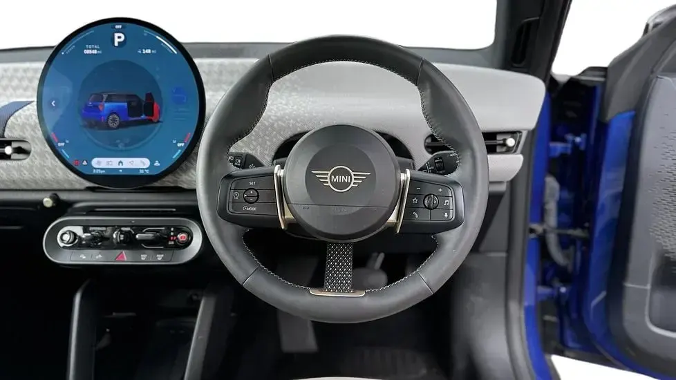 Used Mini Cooper SE Hatch 158 kW (215 HP) 2025 Blue Hatchback