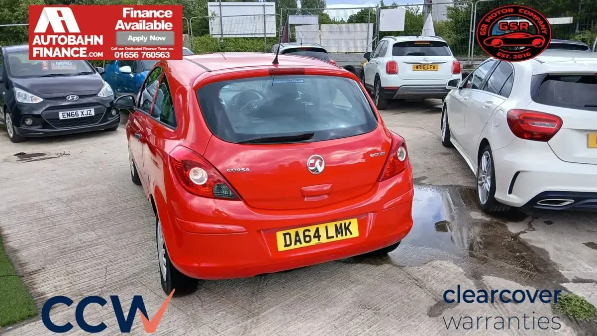Used Vauxhall Corsa S 65 HP (47 kW) 2014 Red Hatchback
