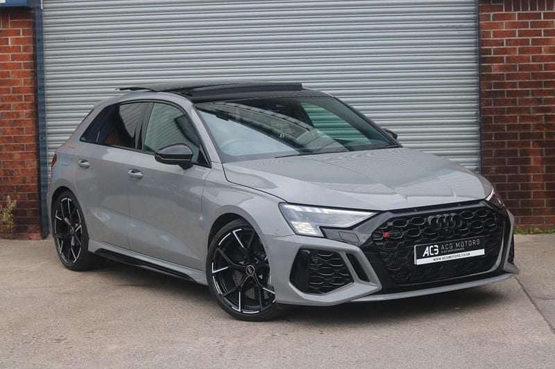 Used Audi RS3 Comfort 400 HP (294 kW) 2024 Grey Sedan
