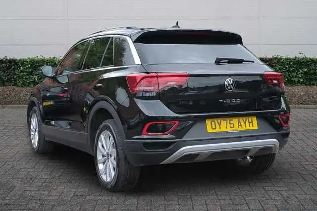 Used VW T-Roc Match 150 HP (110 kW) 2025 Black SUV
