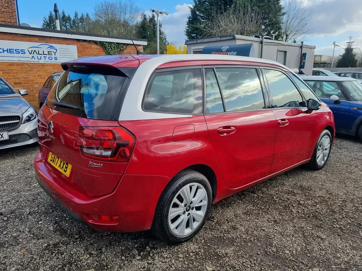Used Citroën Grand C4 Picasso Feel 120 HP (88 kW) 2017 Red MPV