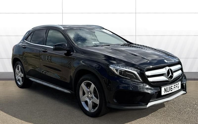 Begagnad Mercedes GLA220 AMG line 177 HK (130 kW) 2016 SUV