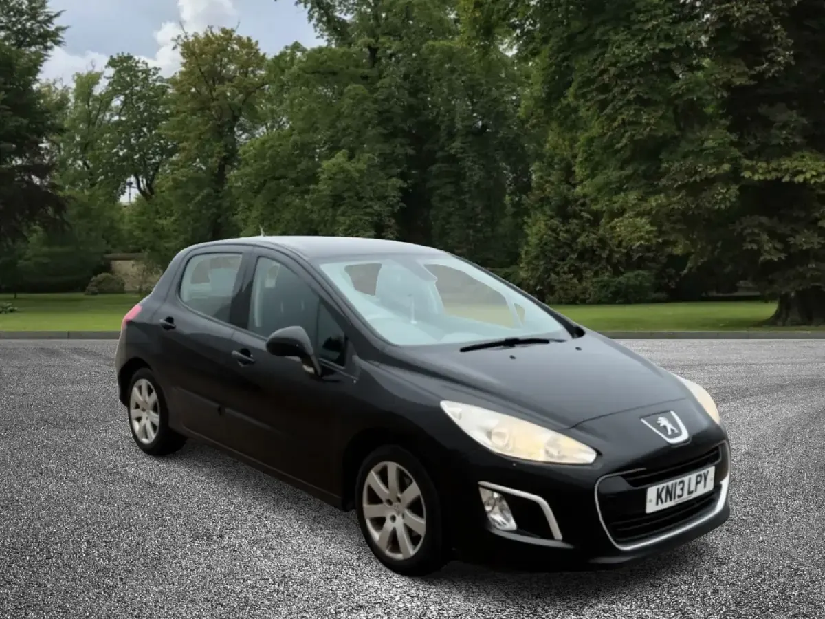 Gebraucht Peugeot 308 Active 2013 Schwarz Kleinwagen