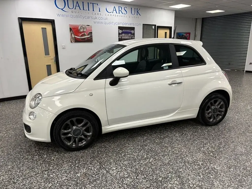Used Fiat 500 S 69 HP (50 kW) 2015 White Hatchback