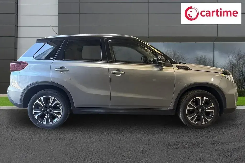 Gebraucht Suzuki Vitara SZ5 140 PS (102 kW) 2019 Grau SUV