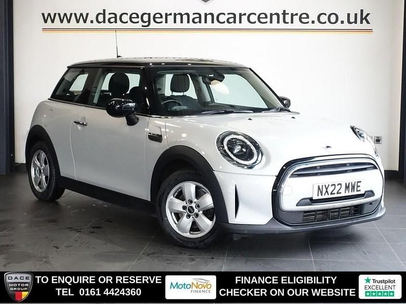 Used Mini Cooper Classic 136 HP (100 kW) 2022 Silver Hatchback