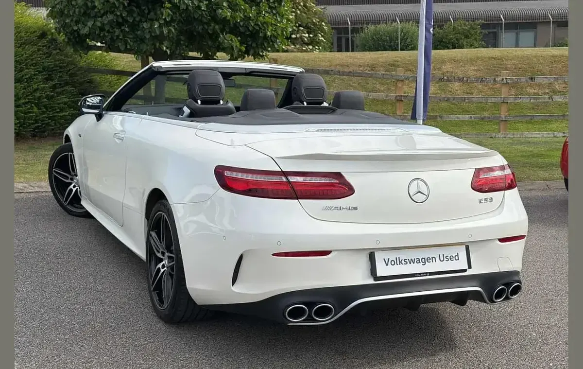 Used Mercedes E53 AMG Premium 429 HP (315 kW) 2019 White Cabriolet
