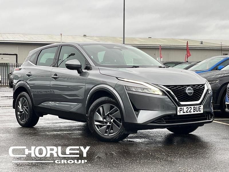 Grey Used 2022 Nissan Qashqai Acenta Premium SUV | £14,329 (Good price) - Image 1/4