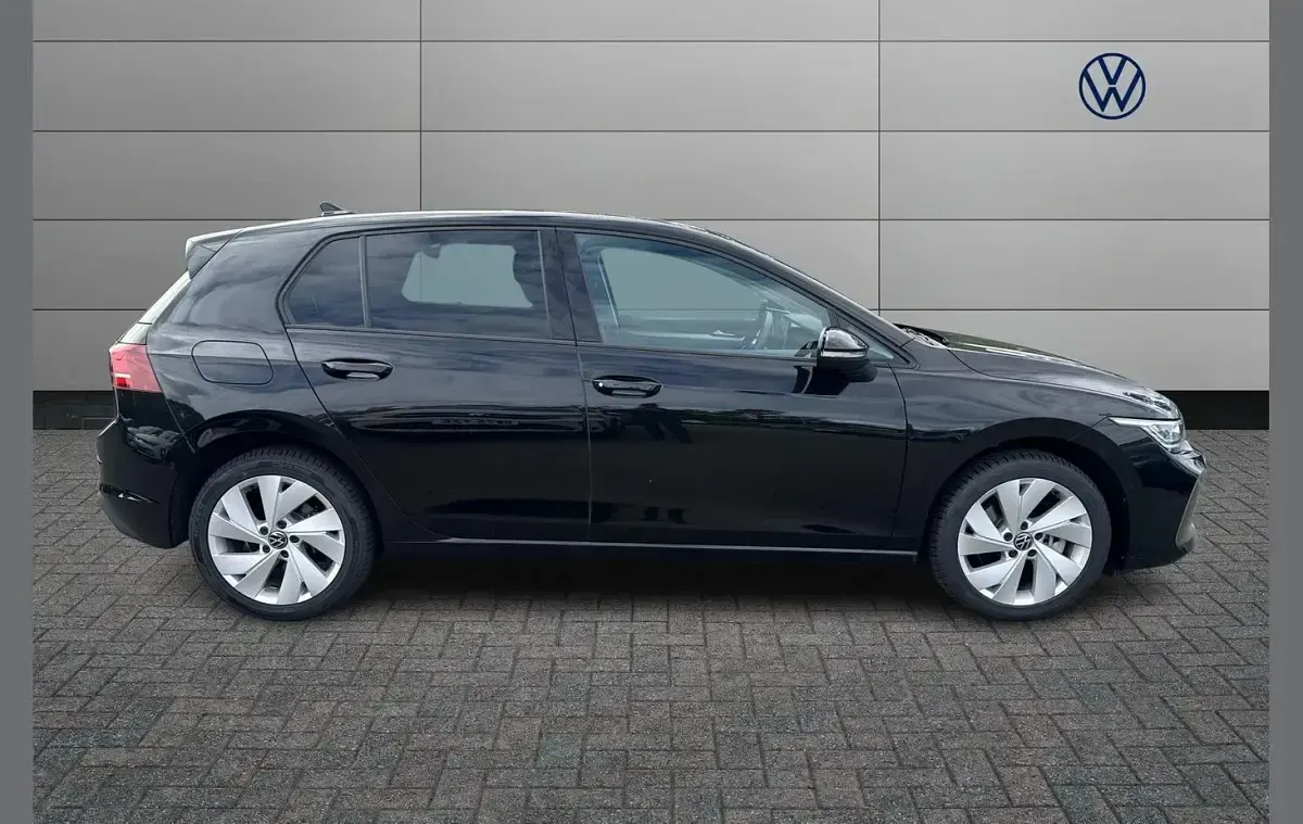 Used VW Golf VIII Match 204 HP (150 kW) 2025 Black Hatchback