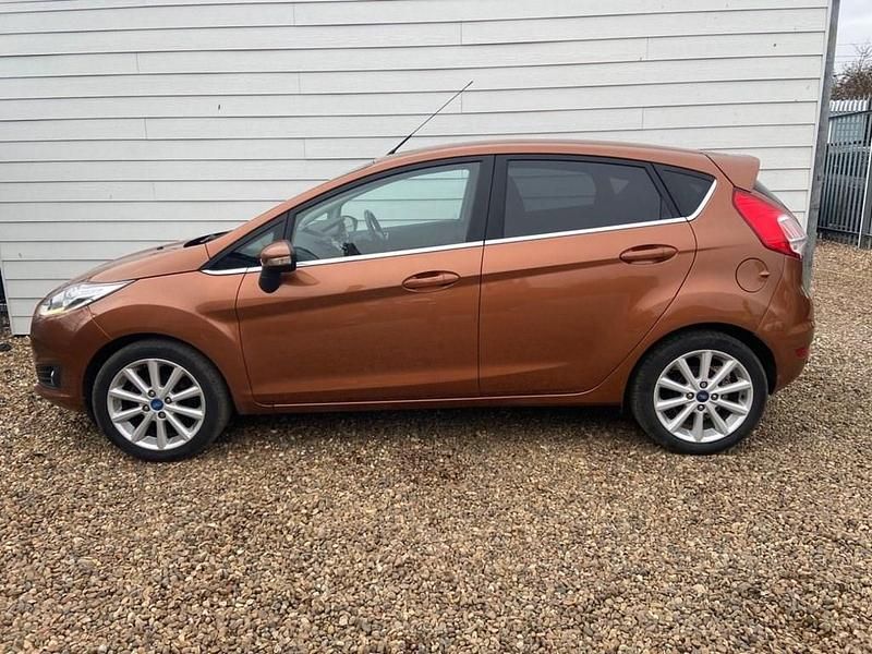 Used Ford Fiesta Titanium 2016 Brown Hatchback